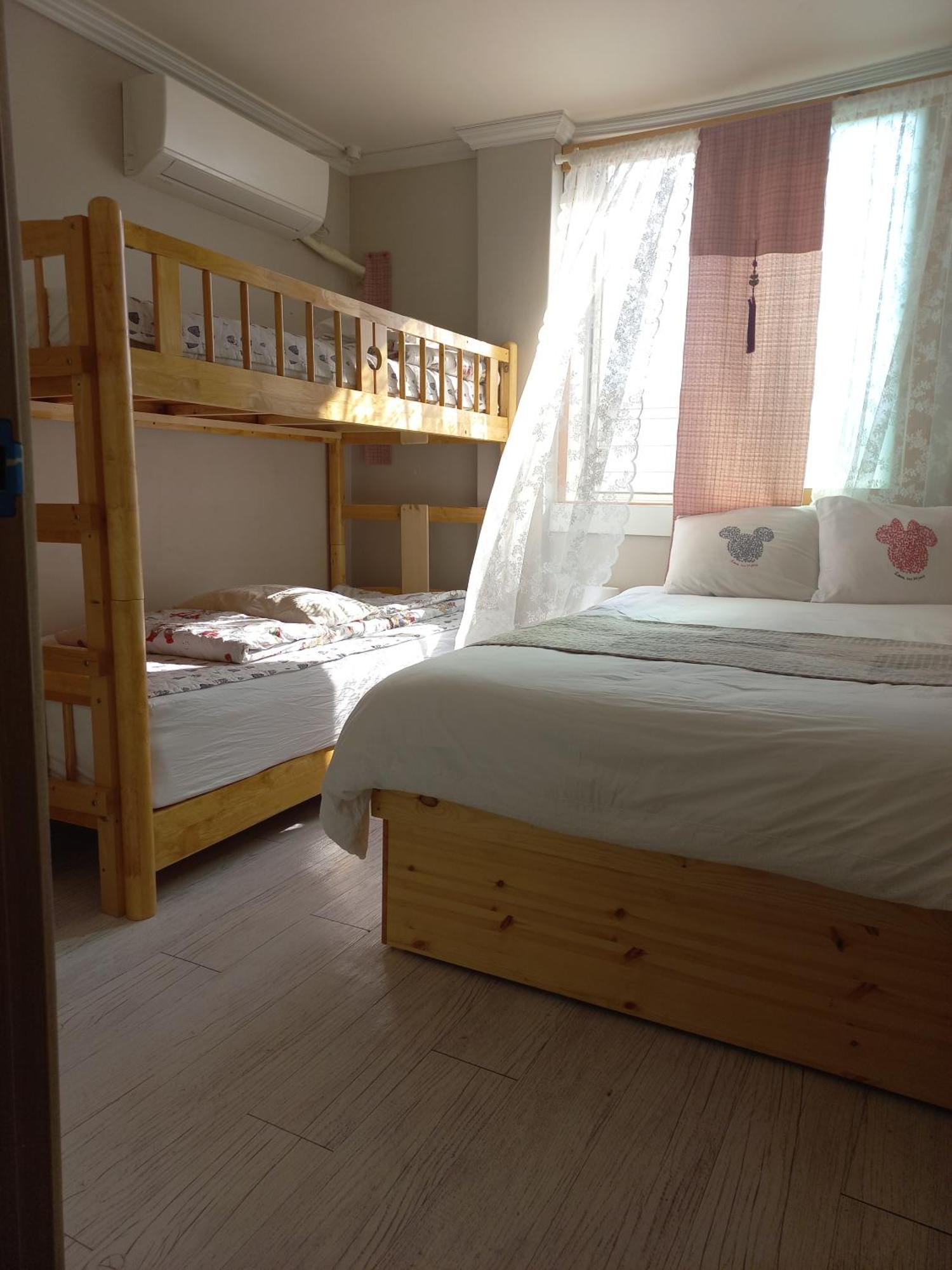 Pohang Youngildae Guesthouse Room photo